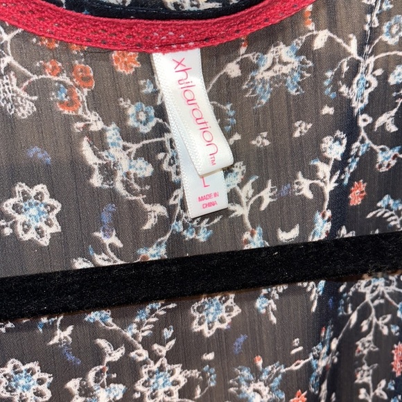 Xhilaration kimono size Large, boho style, split sides. Fringe navy blue - Picture 4 of 7